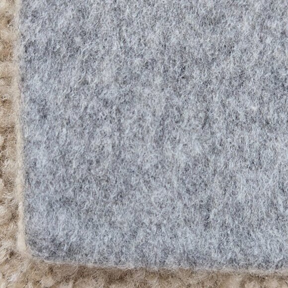 NWOT Reversible Wool Scarf Minimalist Modern Grey & Cream - Picture 9 of 16